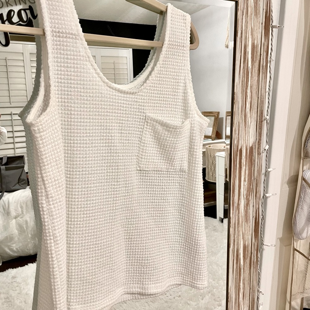 Pocket tank top